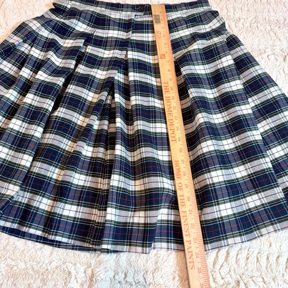 Vintage Handmade Plaid Pleated Skirt | 32” Waist | Classic Academia Style - Picture 3 of 6